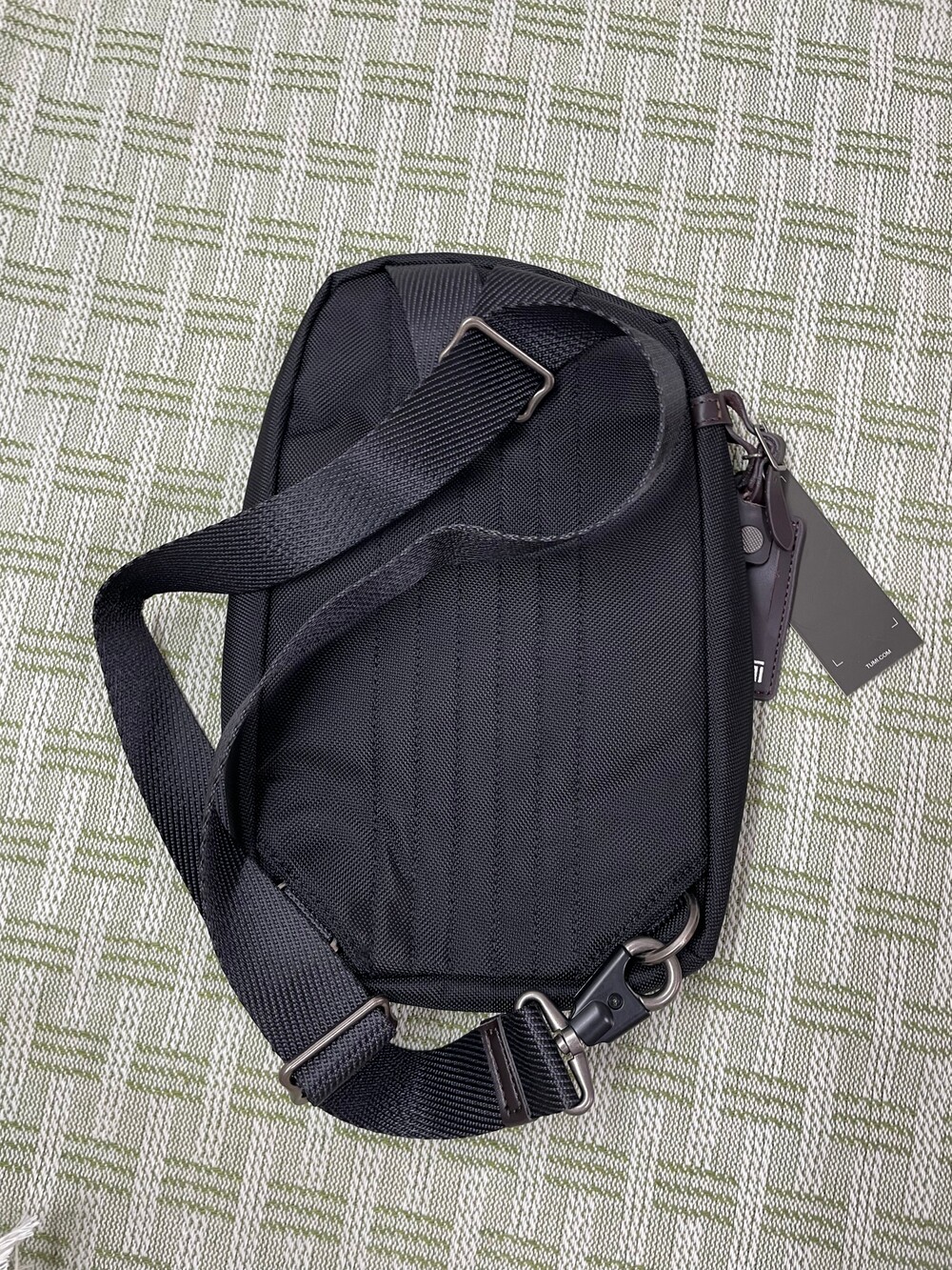 Tumi Alpha Bravo Black Chest Bag View 2